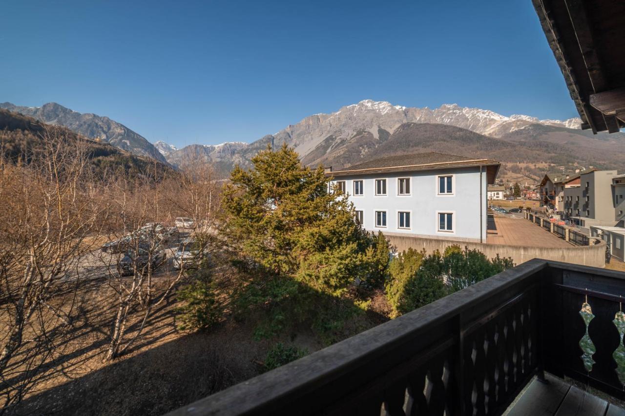 Alpi & Golf Hotel Bormio Exteriör bild
